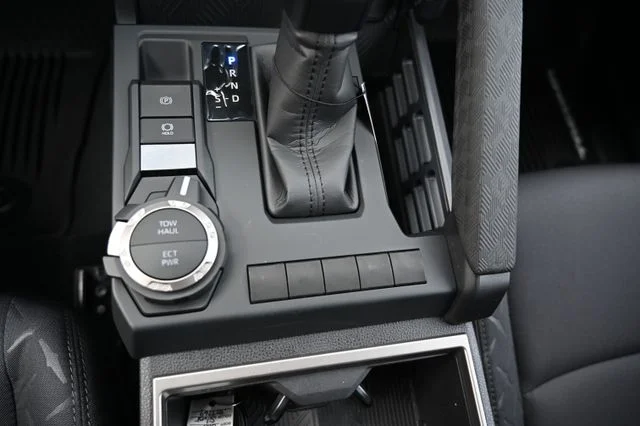 2026 Toyota Tacoma SR5 - Photo 20