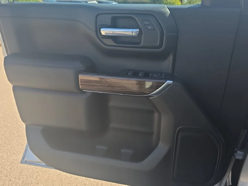 2021 Chevrolet Silverado 1500 RST - Photo 23