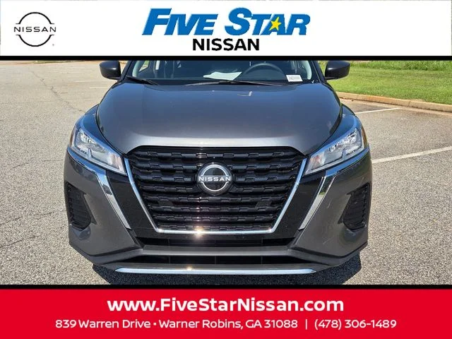 Used 2025 Gray Nissan S image 2