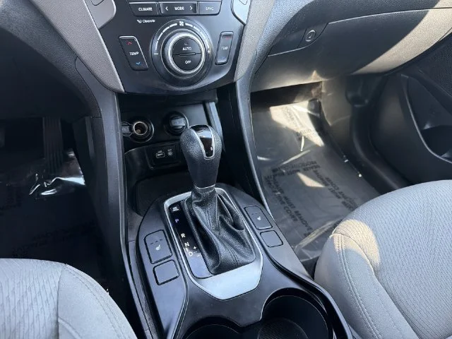 Used 2018 Gray Hyundai 2.4 Base image 24