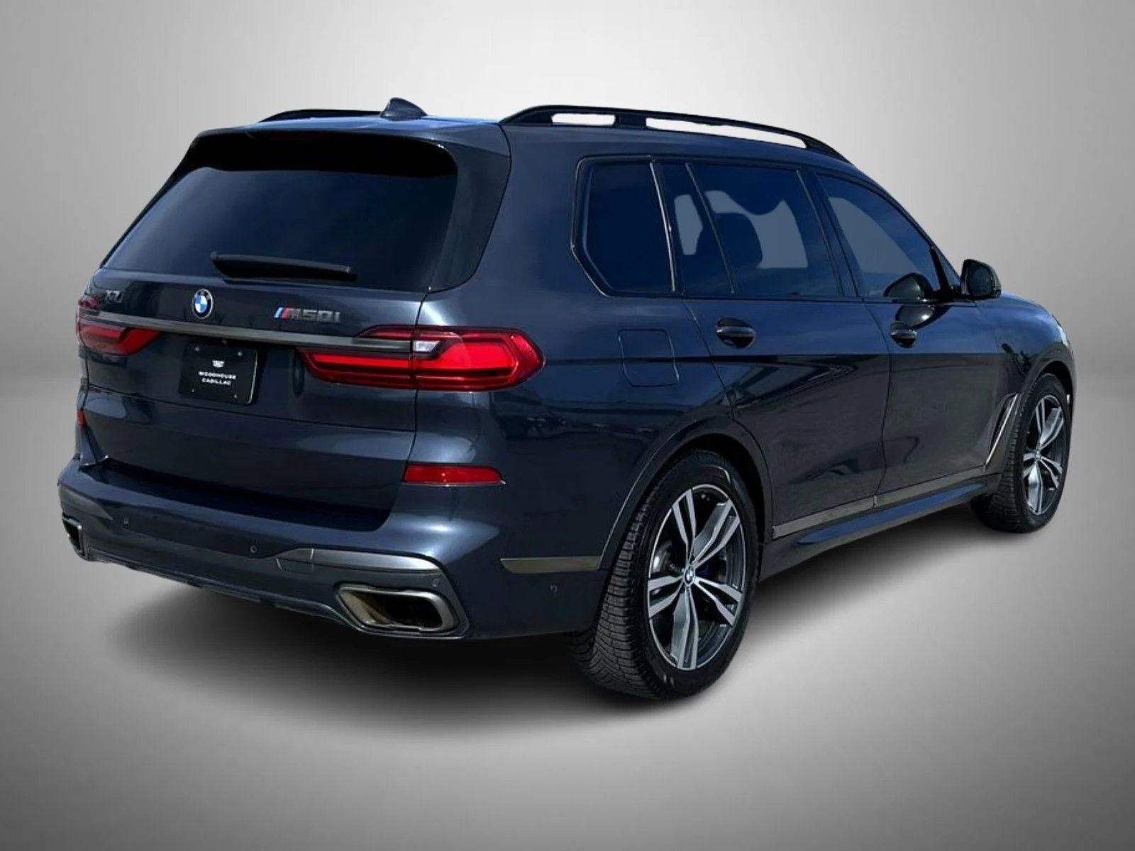 Used 2020 Gray BMW M50i image 5
