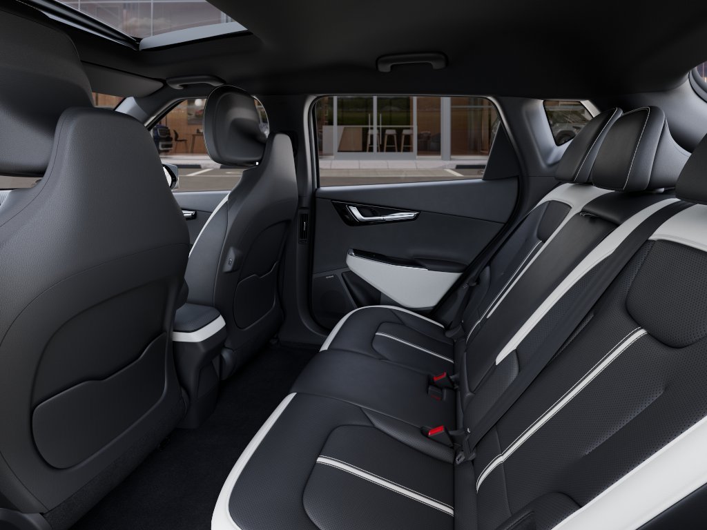 New 2026 Wolf Gray Kia GT-LINE image 18