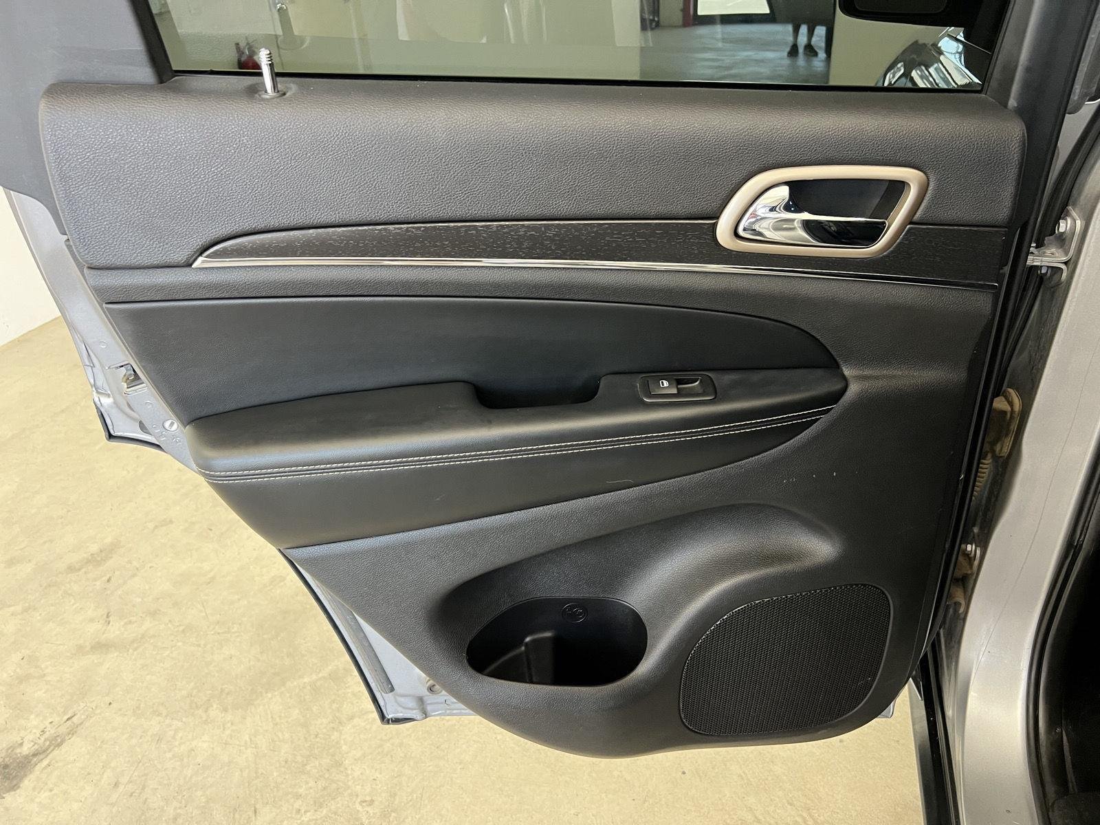 2015 Jeep Grand Cherokee Limited - Photo 22