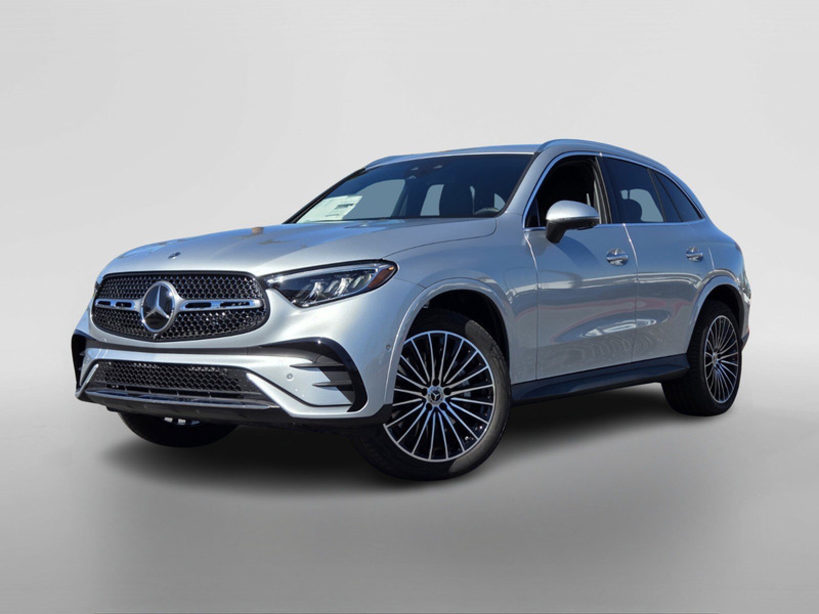2025 Mercedes-Benz GLC
