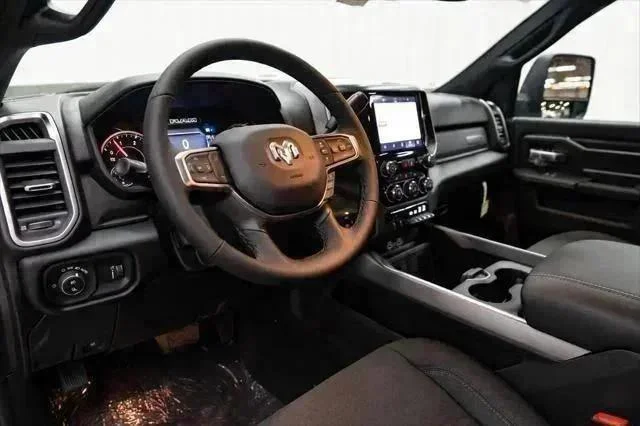 2026 RAM 2500 Big Horn - Photo 24