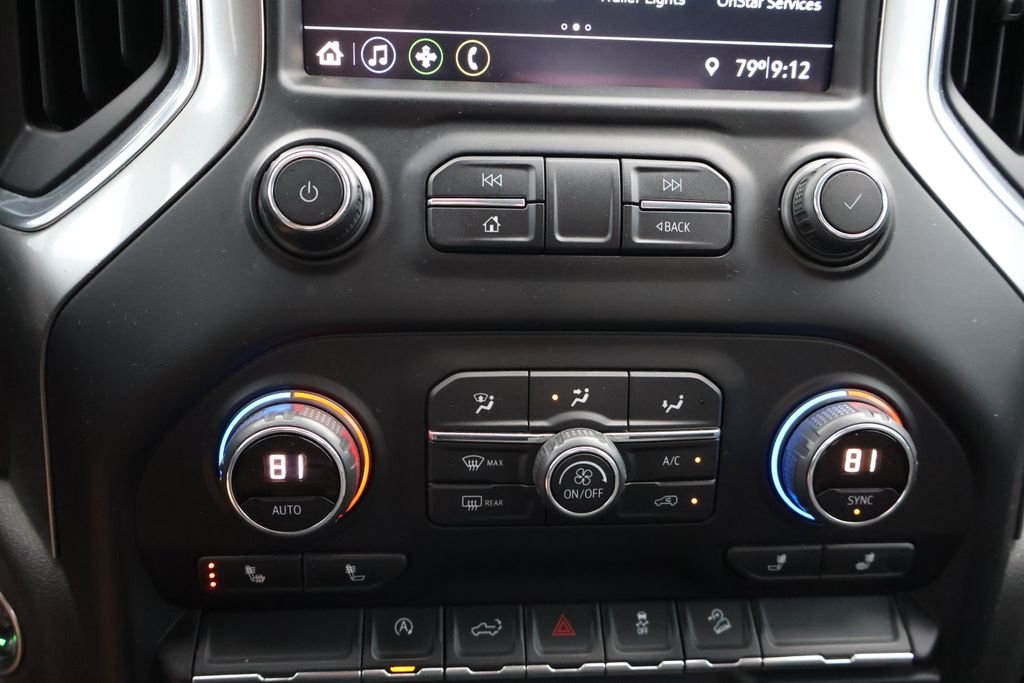 Used 2019 SUMMIT WHITE Chevrolet RST image 27