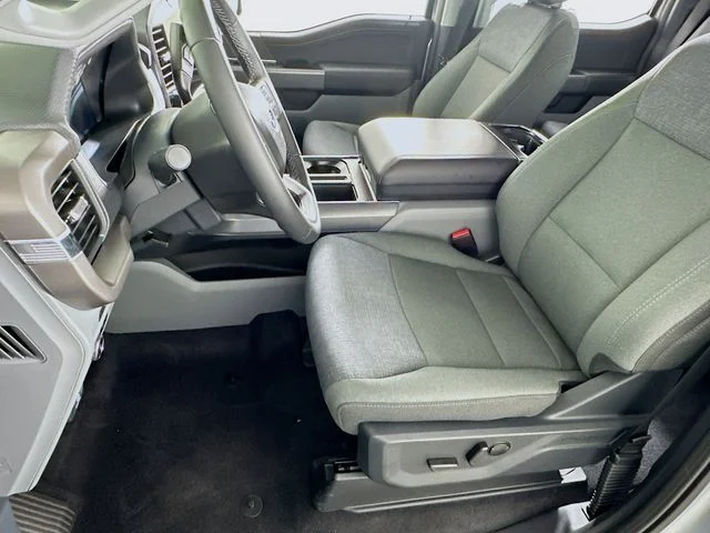 New 2026 Silver Ford XLT image 9