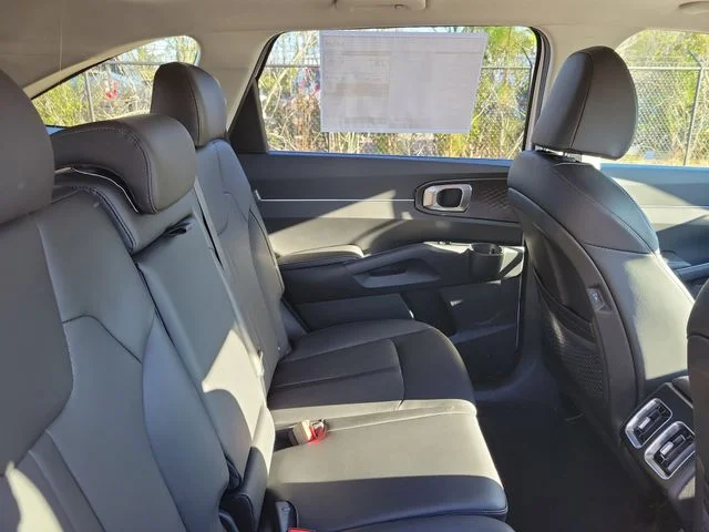 New 2026 Glacial White Pearl Kia S image 29