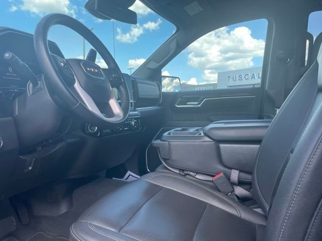 Used 2025 Titanium GMC SLT image 13