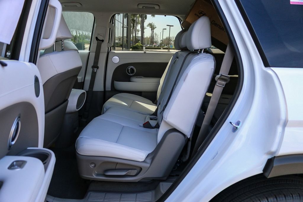 New 2026 White Hyundai SEL image 19