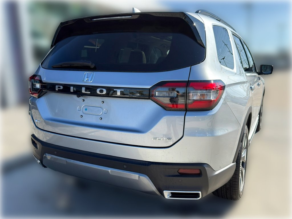 Used 2026 Solar Silver Metallic Honda Elite image 9