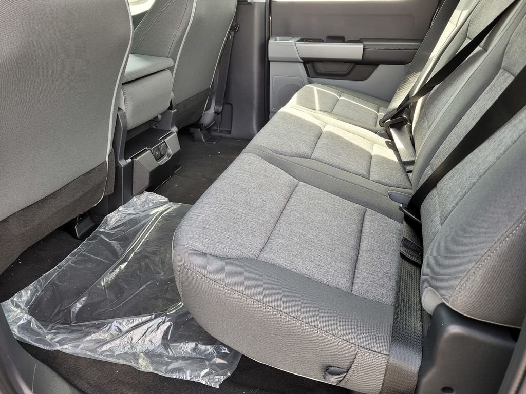 2026 Ford F-250 Super Duty XL - Photo 6