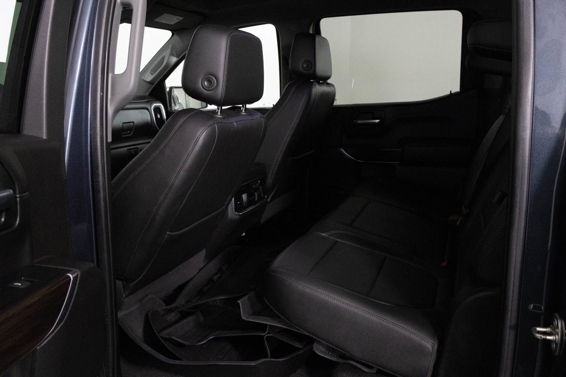 2020 GMC SIERRA - Image 30