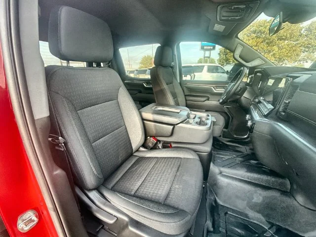 2023 Chevrolet Silverado 1500 LT - Photo 27