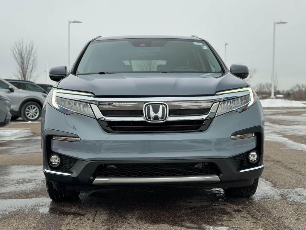 Used 2022 Honda Pilot Touring with VIN 5FNYF6H66NB049872 for sale in Coon Rapids, Minnesota