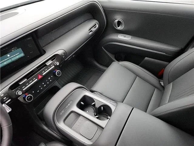 New 2026 Creamy White Pearl Hyundai SEL image 20