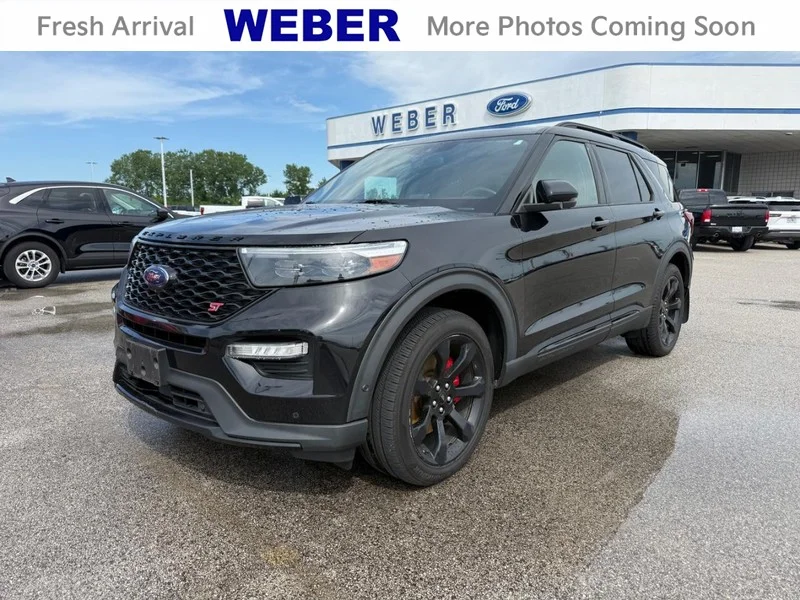 2021 Ford Explorer ST 4WD's photo