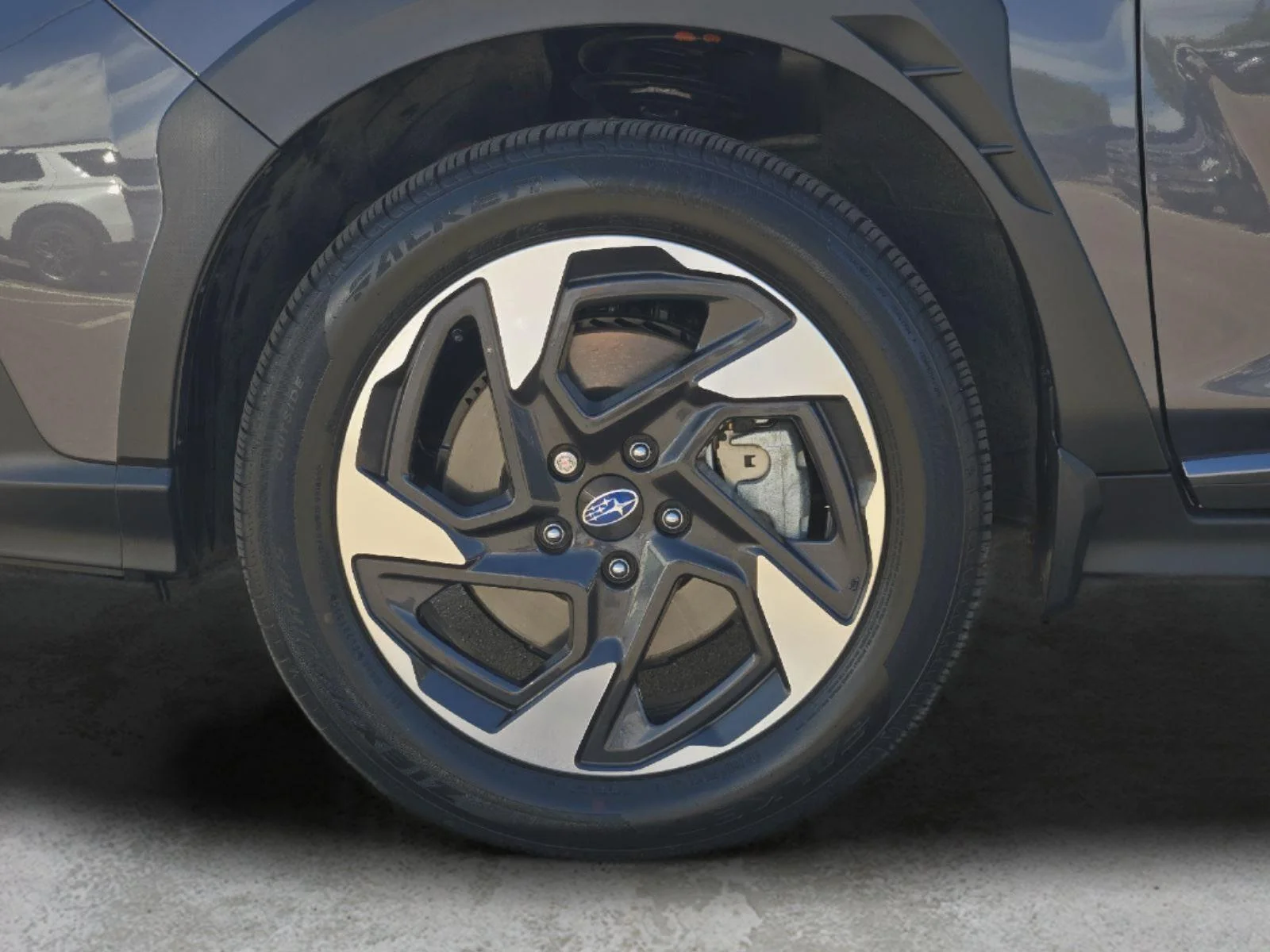 Used 2025 Magnetite Gray Metallic Subaru Limited image 8