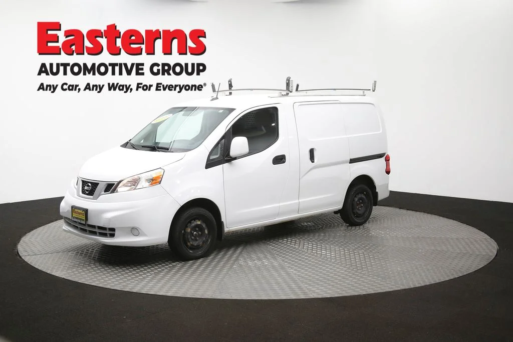 Used 2021 White Nissan SV image 55