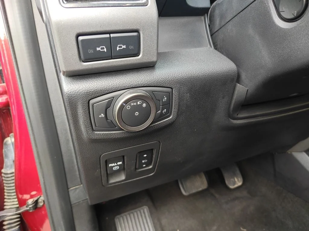 Used 2019 Red Ford Raptor image 9