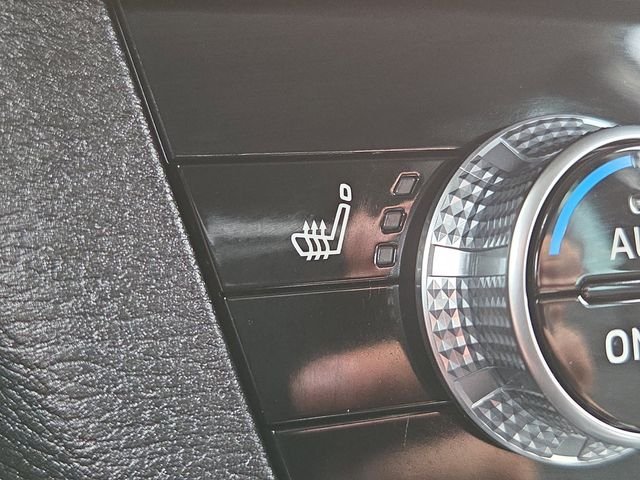 2023 Mitsubishi Outlander Plug-In Hybrid SE - Photo 12