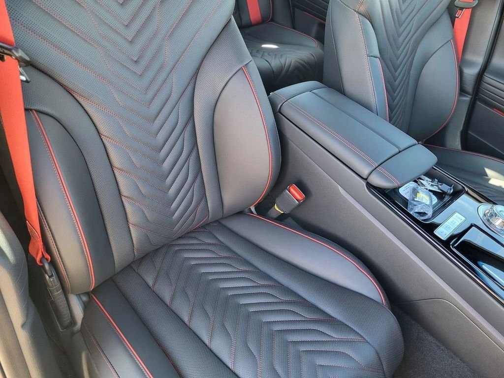 New 2026 Blue Genesis 2.5T SPORT PRESTIGE image 15