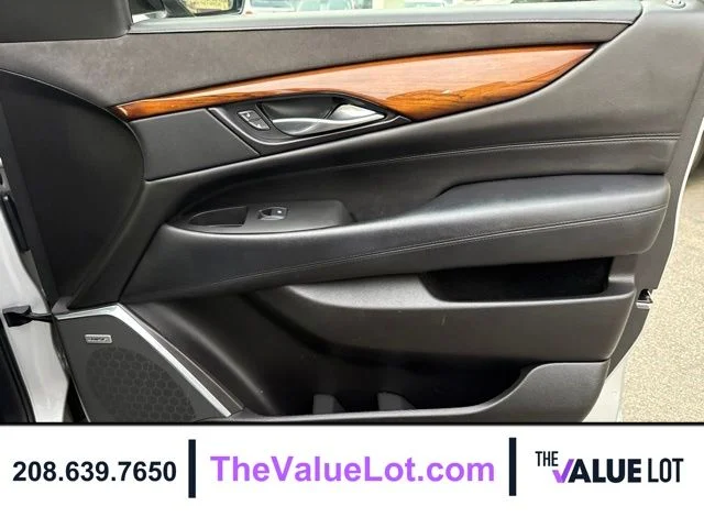 Used 2017 Silver Cadillac Luxury image 12