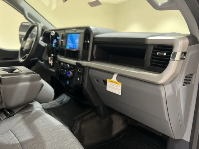 New 2026 Oxford White Ford F-250® XL image 53