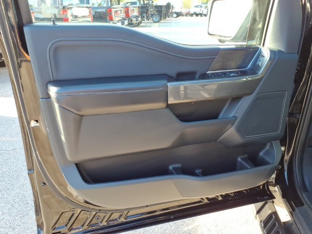 Used 2022 Black Metallic Ford XLT image 21