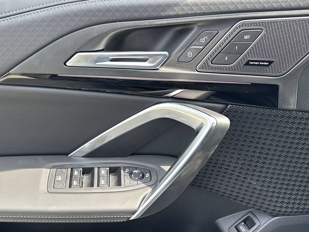 New 2026 Skyscraper Grey Metallic BMW xDrive28i image 15