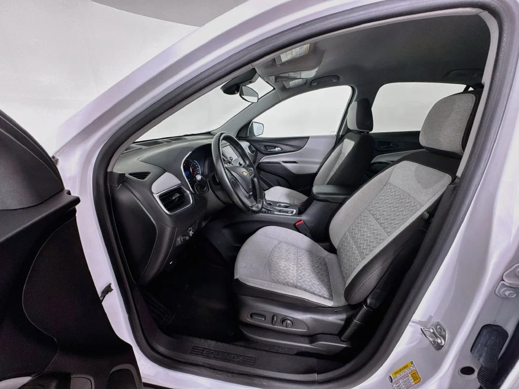 Used 2024 White Chevrolet LT image 24