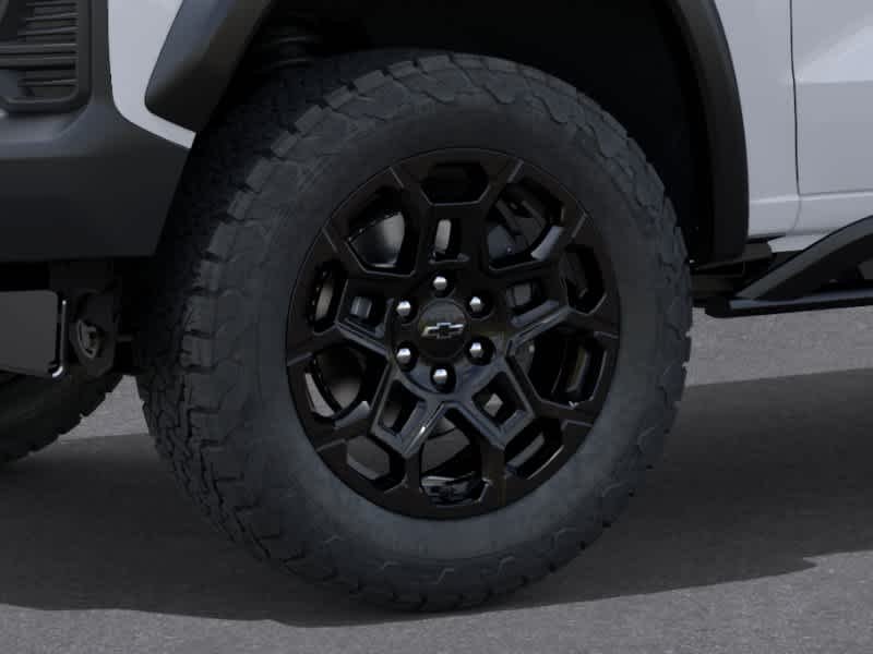 2026 Chevrolet Colorado Trail Boss - Photo 8