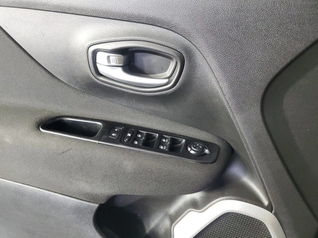 Used 2021 Black Jeep Sport image 28