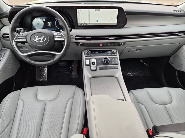 Used 2024 Silver Hyundai SEL image 25