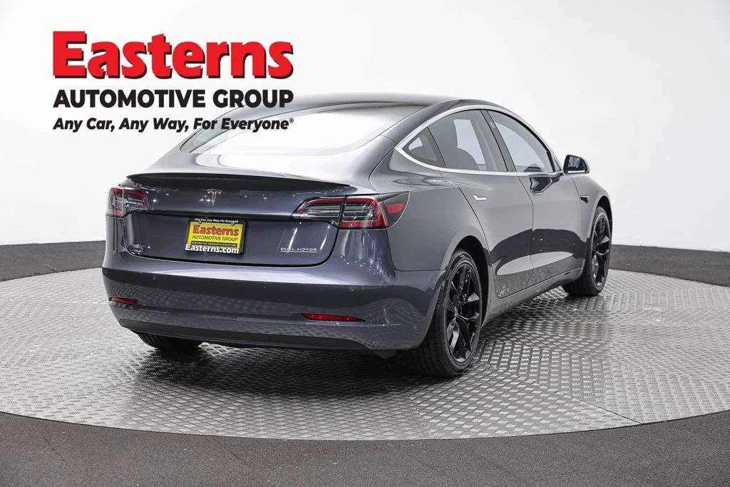 Used 2019 Gray Tesla Performance image 5