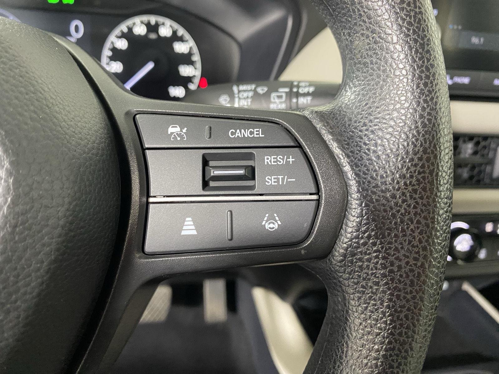 Used 2024 Platinum White Pearl Honda LX image 15