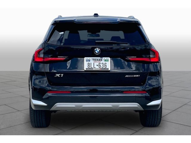 New 2026 Jet Black BMW xDrive28i image 4