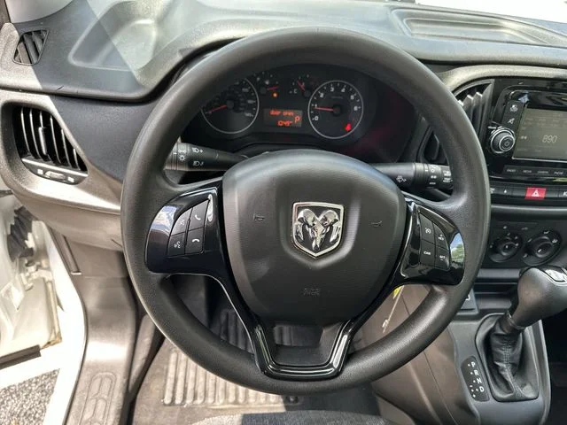 Used 2022 White Ram Base image 13