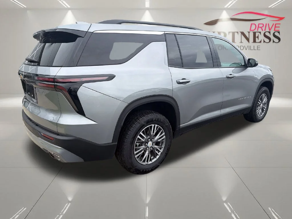 2026 Chevrolet Traverse LT - Photo 8