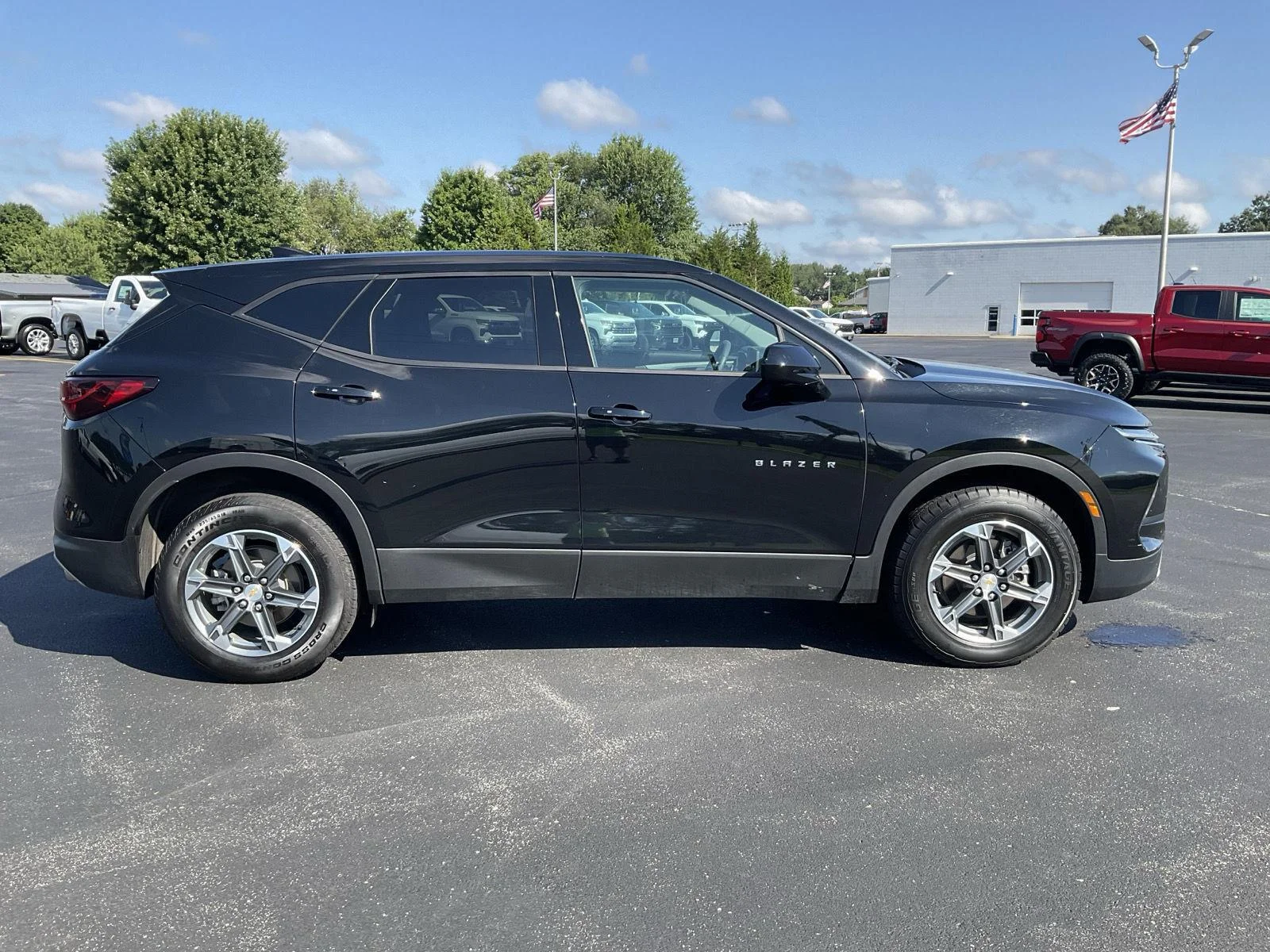 Used 2025 Black Chevrolet LT image 5