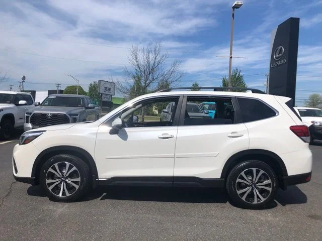 Used 2019 Crystal White Pearl Subaru Limited image 6