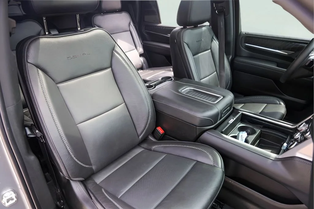 Used 2023 Sterling Metallic GMC Denali image 36