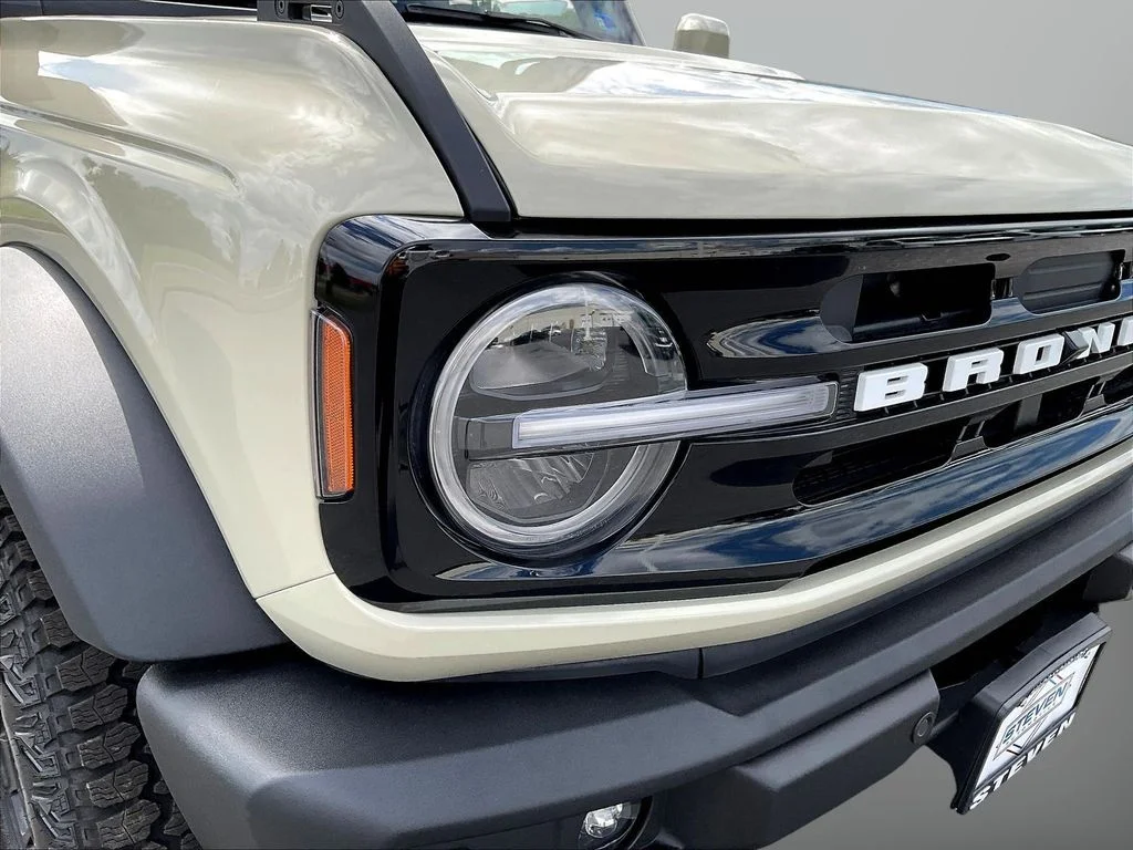 New 2026 Desert Sand Ford Outer Banks® image 32