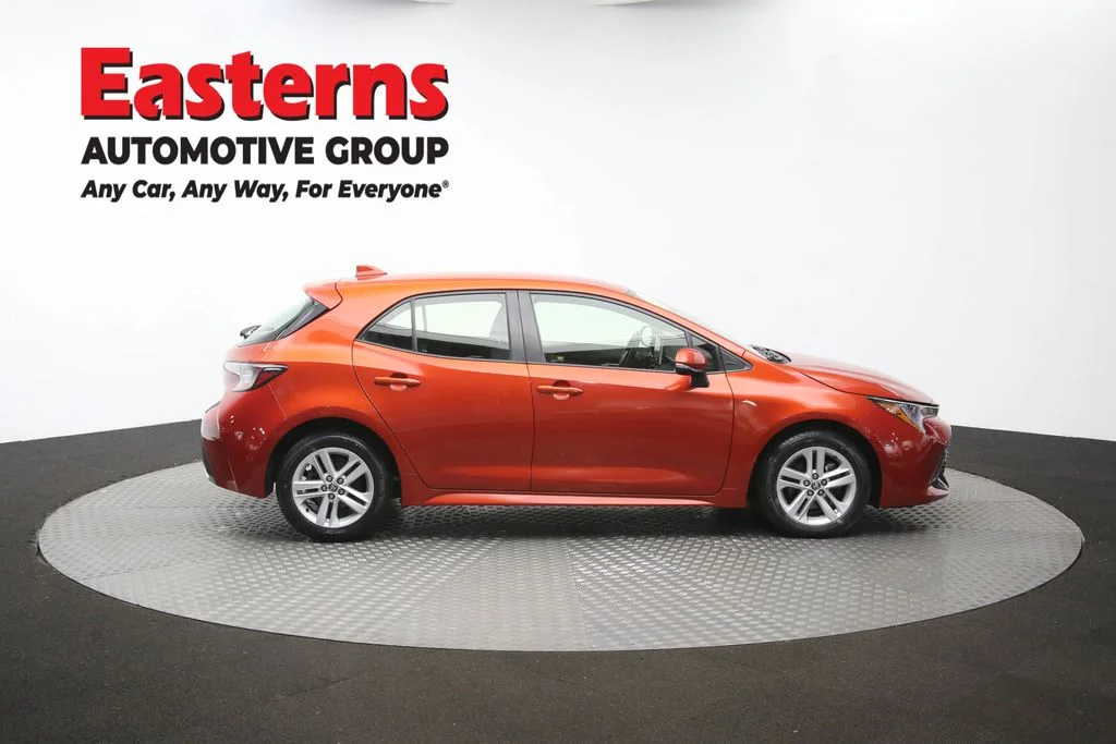 Used 2019 Red Toyota SE image 43