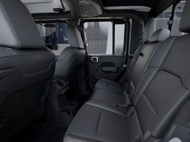 New 2026 Granite Crystal Metallic Clear-Coat Exterior Paint Jeep Sahara image 23