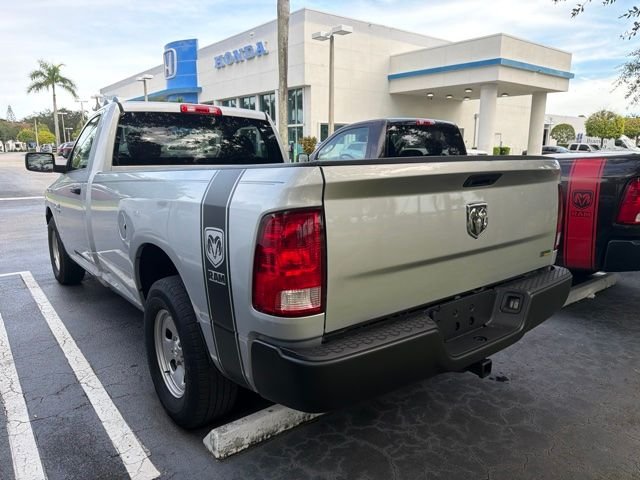 Used 2017 Silver Ram Tradesman image 2