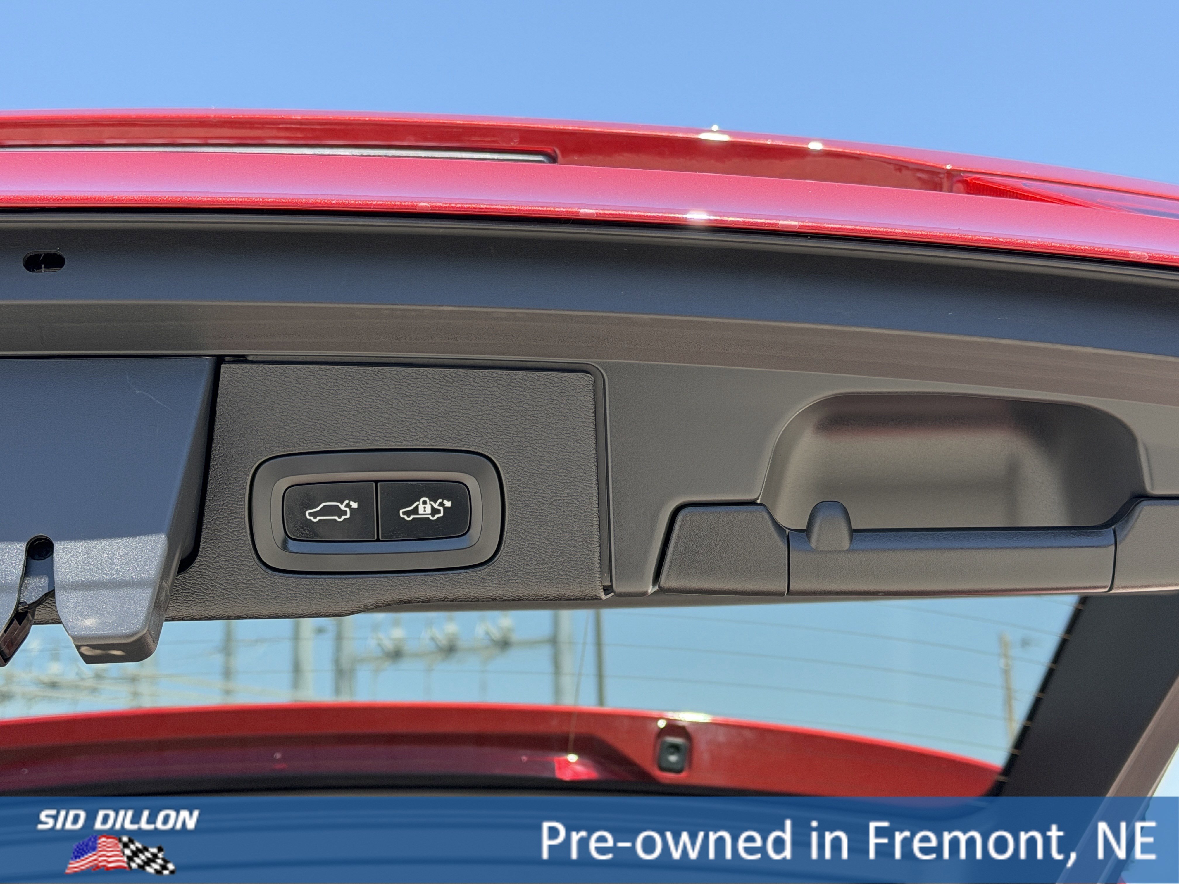 Used 2020 Fusion Red Metallic Volvo Inscription image 6
