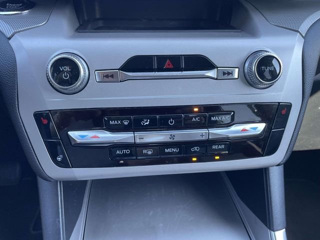 2024 Ford Explorer XLT - Photo 29