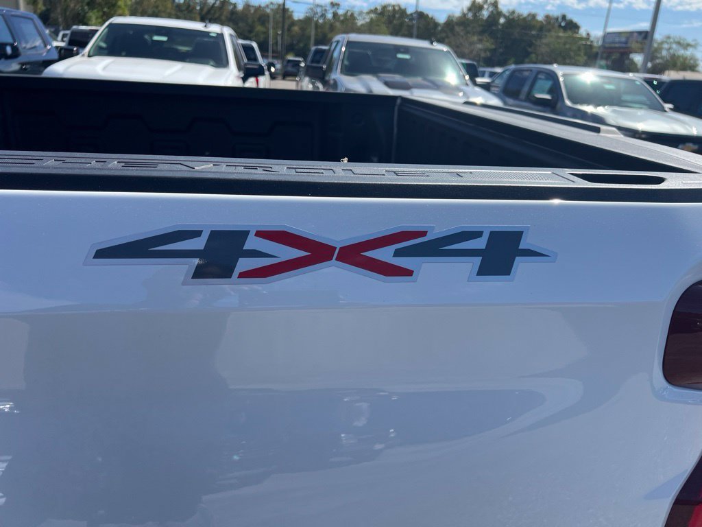 2026 Chevrolet Silverado 1500 RST - Photo 13