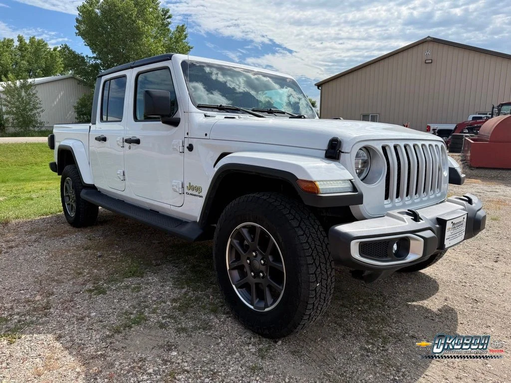 2020 Jeep Gladiator Overland's photo